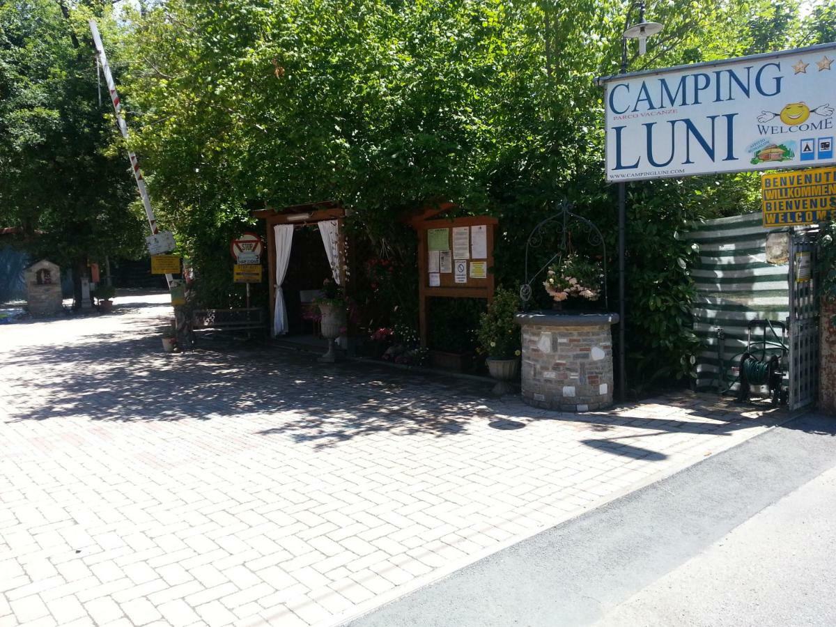 Camping Luni Marina di Massa Εξωτερικό φωτογραφία